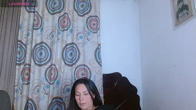 Amber-Leea live