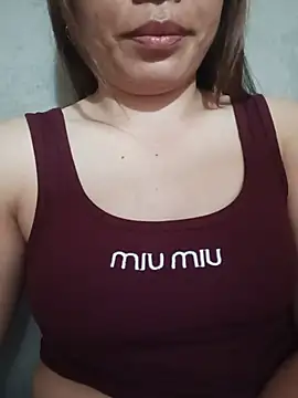 Evelyn-n live