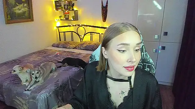 CrazyBitchInLace live