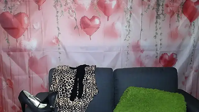 RenataDaster live