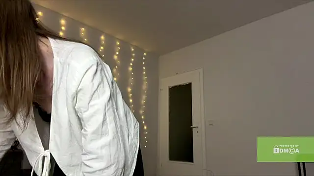 smalllisa live