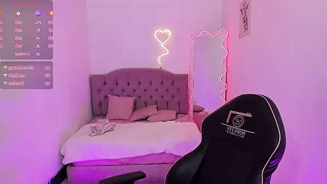 KATHERINE_TAY live