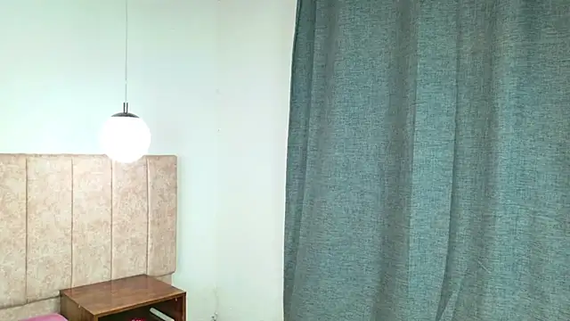 kaia_boobs live