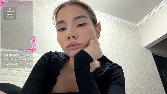 MarylnMonnier live