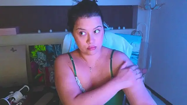 Malika_uAngel live