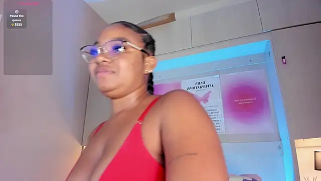 tamaraa_smiith live