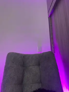 Victoria_Lux_ live