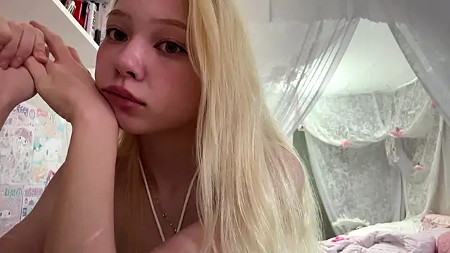 LinaFloww live