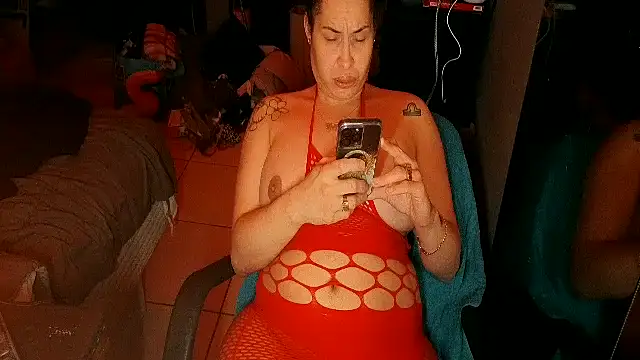 MsMoore live