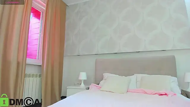 Donna_Evans live