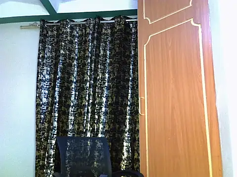 Cream_cherry3 live