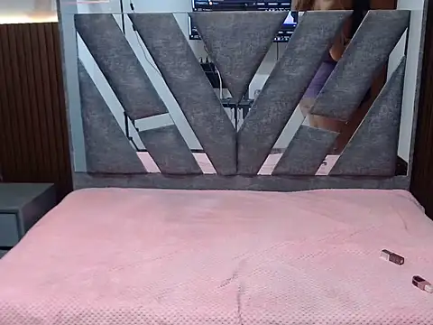scarlettstonefon live