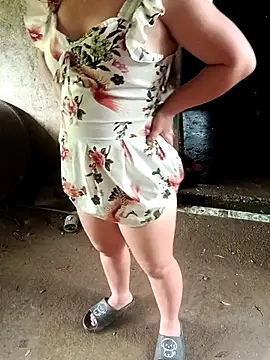 Lily_Henry live