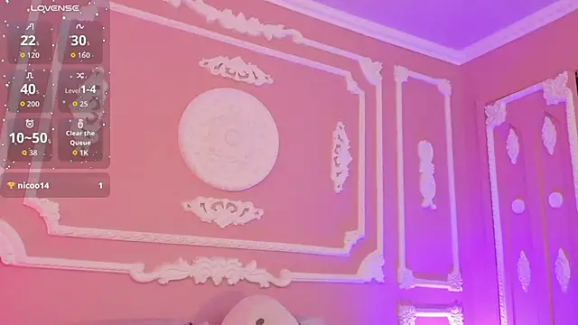 Nahomi_Soft live