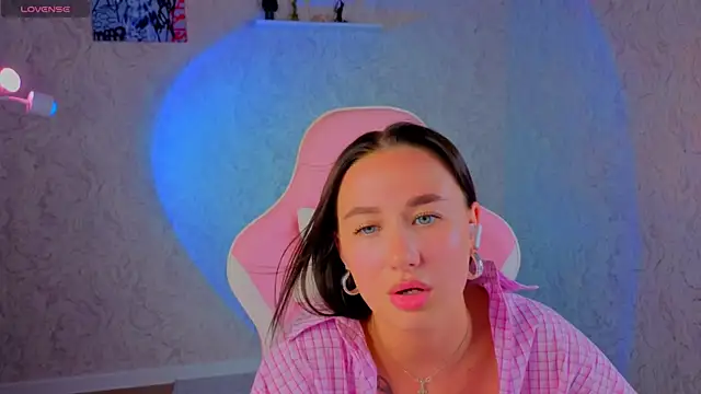 _Kiki_angelll_ live