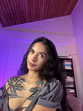 cristal_roberts live