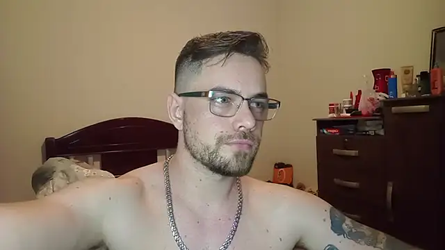 Dyllan__ live