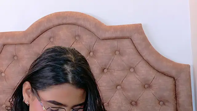 SophiaCollinss live