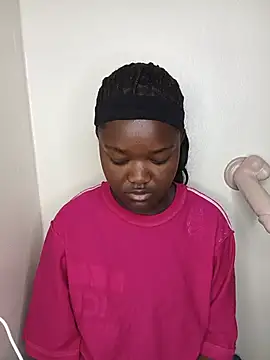 little_creamy live