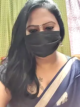 Meera_mia live