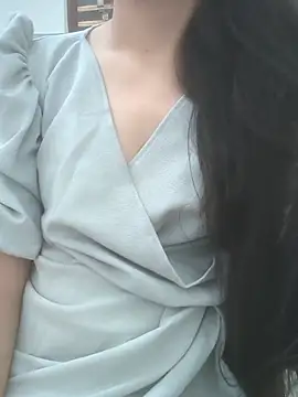 sushmita0 live