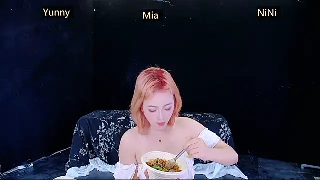MiNi-U live