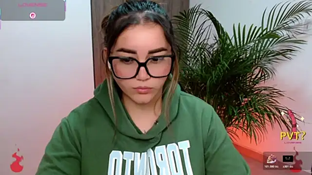 Lucia_star__ live
