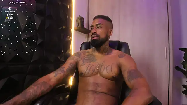 OstinDaniels live