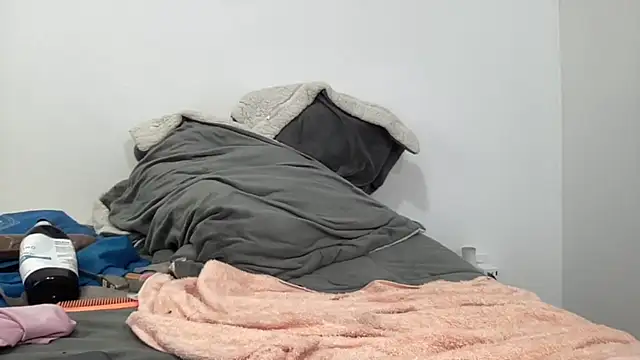 Sarah_sumemers live