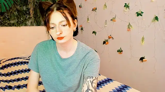 Kira__Cutie live