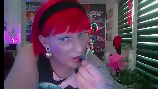 Anonymimi69 live