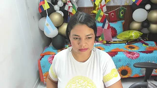 Cloe_35 live