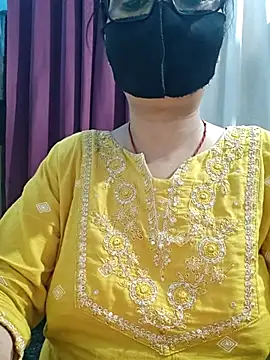 Aishwaryaa_69 live