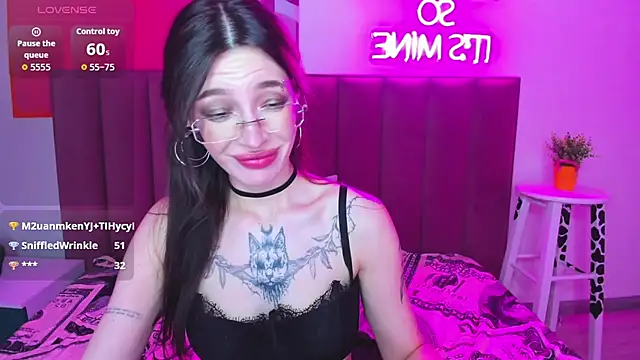 IvyDainty live