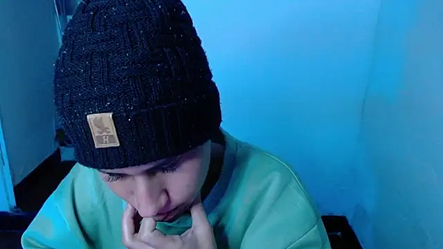 Im_Milan_Rs live