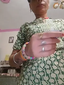Sexy-Suhani2 live