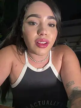 SofiaWildee live