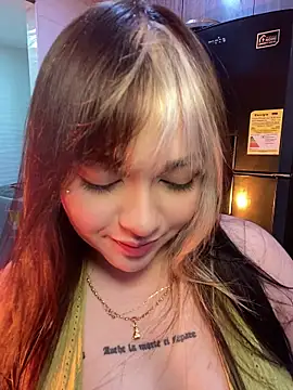 Daniela_ruizz live