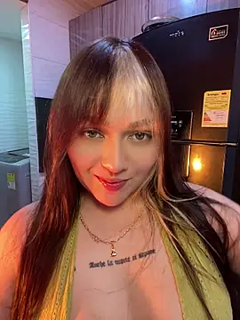 Daniela_ruizz live