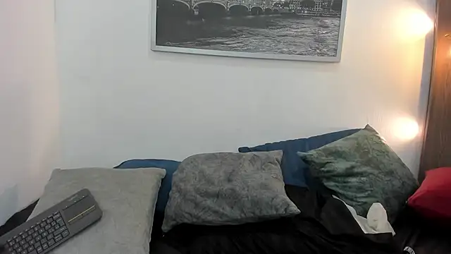 Cheryl_JONES live