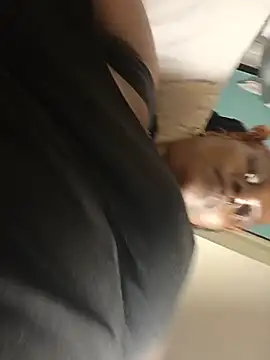 melaninebony1 live