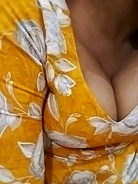 Poonam-Sinha live
