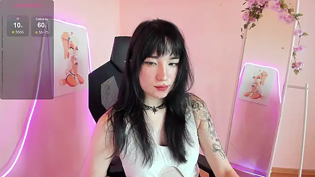 AliceeinWonderlanddd profile