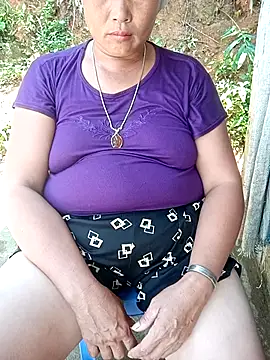NyloveSquirt live
