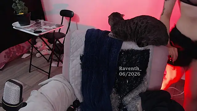 Raventh_ live