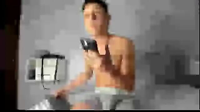 AxelAndCloe live