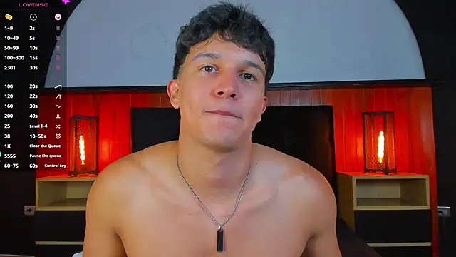 Leo_Savage_ live
