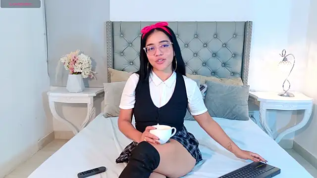 AntonellaBons live
