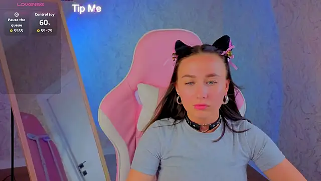 _Kiki_angelll_ live