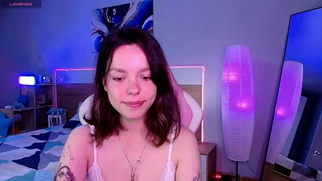 Maya_Campbell live